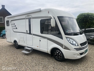 Hymer B 588 Premium Line 150-PK EURO6 Integraal 2x Enkele bedden & Hefbed, XXL-Garage, Vol Opties!