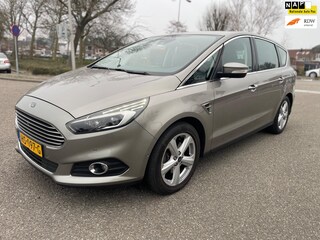 Ford S-MAX 1.5 Titanium / 7zits / leder / airco / cruise.control / navi / elek.pakket / lmv / nap.....