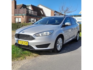 Ford Focus Wagon 1.0 125 Pk Ecoboost, verwarmde stoelen + Voorraam