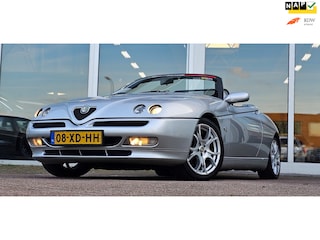 Alfa Romeo Spider 2.0i 16V T.Spark L Nieuwe distributie en koppeling Mooi!