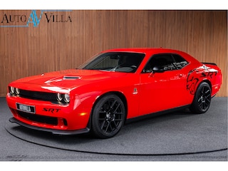 Dodge Challenger 6.4 V8 492pk SRT Scat Pack Facelift - model Navi Leer Alpine