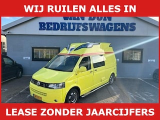 Volkswagen Kombi Ambulance ziekenwagen