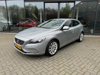 Volvo V40 1.6 T3 150pk Summum,Vol leder,Memory.Stoelverw,Navi,Clima,Cruise