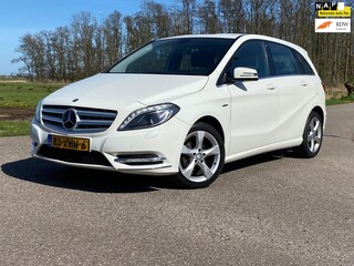 Mercedes-Benz B-klasse 180 Ambition MPV NAVI PDC NAP AIRCO GOED ONDERHOUDEN