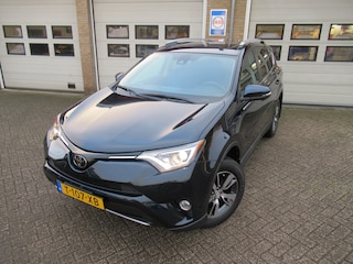 Toyota RAV4 2.5 XLE