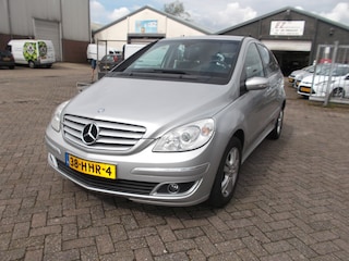 Mercedes-Benz B-klasse 170 airco parkeersensoren