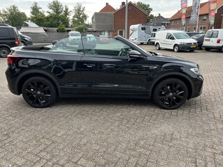 Volkswagen T-Roc 1.5 TSI R-Line black edition DSG  Full options
