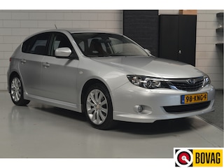 Subaru Impreza 2.0R Sport AWD // CLIMA // CRUISE // TREKHAAK // CARPLAY //