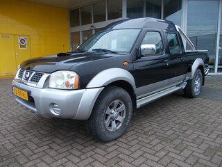 Nissan Pick-Up (D22) KING CAB 4X4 DOUBLE CAB 5-PERS. (NAVARA)