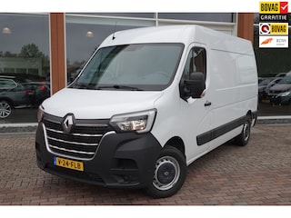 Renault Master T33 2.3 dCi 135 L2H2 Met laadklep