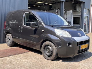 Fiat Fiorino 1.3 MJ SX Schuifdeur Trekhaak 600kg Parkeersensoren achter Euro 4 Bpm vrij voor particulier gebruik !!