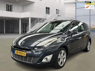 Renault Scénic 1.6 dCi Bose 7PERS/VAKANTIE KLAAR/HALFLEDER/PDC/TREKHAAK/