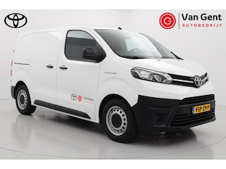 Toyota Proace Compact Standard Range Live | Trekhaak | Apple Carplay / Android Auto | Lat om lat | 3-zits | Cruise Control | Airco | Parkeersensoren achter | Betonplex