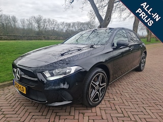 Mercedes-Benz A-klasse 250 e / Stoelverwarming / AMG Velgen / PDC