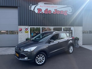 Ford Kuga 1.5 EcoBoost 150pk 2WD Titanium+Stylingpack-2000kgTrekgewicht-Na