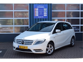 Mercedes-Benz B-klasse 180 Ambition Trekhaak Navi Cruise-control