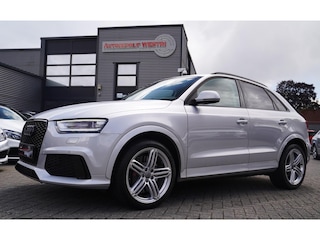 Audi Q3 RSQ3 2.5 TFSI quattro | Carbon | Bose | Stoelverwarming | Navi / Multimediasysteem | LED |