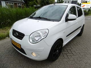 Kia Picanto 1.0i 5-deurs Stuurbekr. Airco Hoge instap Zuinige 4-Cilinder