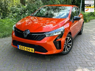 Renault Clio Evolution 1.0 90 pk 1 Eig.4000 km Led verl. Apple Carplay 16"lm velgen