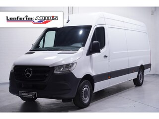 Mercedes-Benz Sprinter 315 CDI 150 pk L3H2 Airco, Camera, DAB+ Cruise Control, Laadruimte Pakket, Opstap achter, 3-Zits
