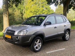 Hyundai Tucson 2.0i Active 2006 trekhaak! keurig onderhouden! nieuwe koppeling+distributieriem! rookvrij! rijdt super!