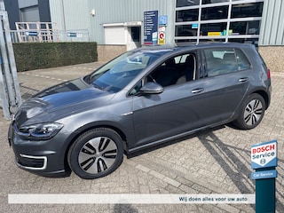Volkswagen Golf Vii e-Golf 136pk 5D Aut. E-DITION - Adaptive cruise control - Camera - Parkeersensoren