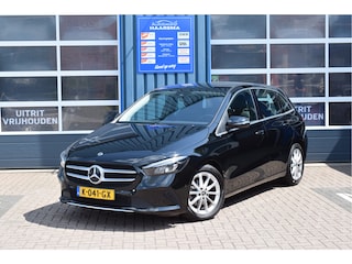 Mercedes-Benz B-klasse 180d Premium Plus Half-zwart-leer Lichtmetalen-velgen