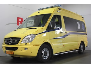 Mercedes-Benz Sprinter Ambulance 319 CDI L2H2 Compleet! - Automaat