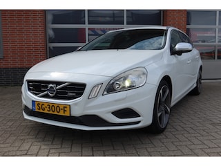 Volvo V60 1.6 T4 Summum R- Design