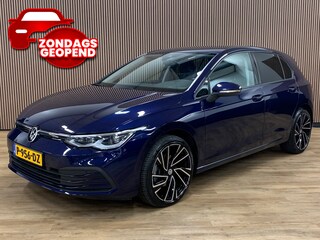 Volkswagen Golf 1.5 eTSI R-Line|LED|Automaat|Sfeerverlichting|Carplay|19 Inch|