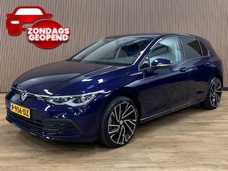 Volkswagen Golf 1.5 eTSI R-Line|LED|Automaat|Sfeerverlichting|Carplay|19 Inch|