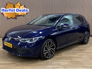 Volkswagen Golf 1.5 eTSI R-Line|LED|Automaat|Sfeerverlichting|Carplay|19 Inch|