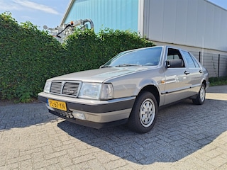 Lancia Thema 2.0-16V i.e. Turbo