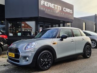 Mini Mini 1.5D 4Drs BUSINESS EDITION. SPORTLEDER NAVI PARKPILOT DIGI-DASH APPLE-CARPLAY LED LMV PDC
