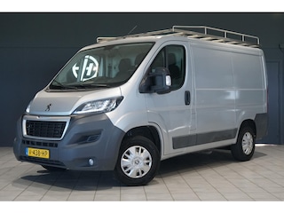 Peugeot Boxer 330 2.0 BlueHDI L1H1 Premium Pack + CAMERA / NAVIGATIE / IMPERIAAL / TREKHAAK