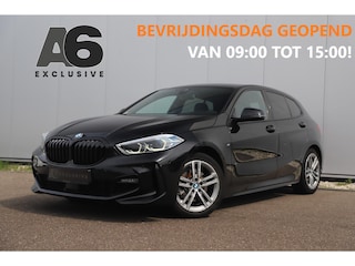BMW 118i Business Edition M Sport Automaat Black Optic Virtual Cockpit Sfeerverlichting Navigatie Carplay Android Sportstoelen Clima Cruise PDC