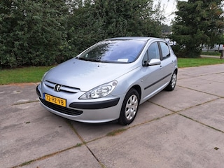Peugeot 307 1.6-16V XR Airco &amp; trekhaak