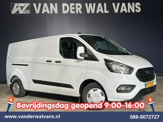 Ford Transit Custom 2.0 TDCI L2H1 Euro6 Airco | Camera | LED | Cruisecontrol | Parkeersensoren Verwarmde voorruit, Bijrijdersbank, 2800kg trekvermogen