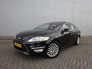 Ford Mondeo 1.6 EcoBoost Platinum Navi / Trekhaak / Led / Lm velgen