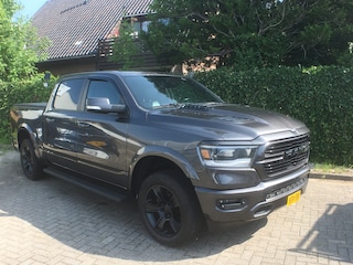 Dodge Ram 1500 5.7 V8 4x4 Crew Cab 5'7 Sport Panorama dak, LPG Prins, Navigatie, leder