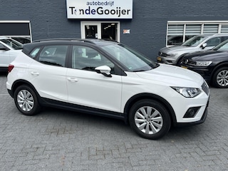 Seat Arona 1.0 TSi Style | CLIMA | APPLE CARPLAY | STOELVERW. | TREKHAAK |