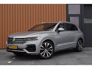 Volkswagen Touareg 3.0 TDI 286pk R-line | Grijs Kenteken | Luchtvering