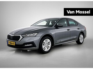 Skoda Octavia 1.0 TSI Business Edition Elek. achterklep | Virtual cockpit | ACC | Stoelverwarming voor | Parkeersensoren | Navigatie