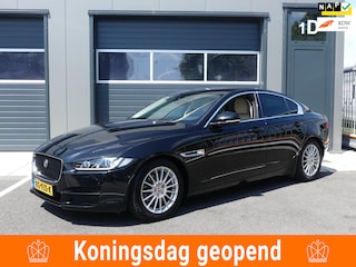 Jaguar XE XF 2.0 D Portfolio AUTOMAAT Leer Navi LMV PDC Camera Trekhaak NAP!