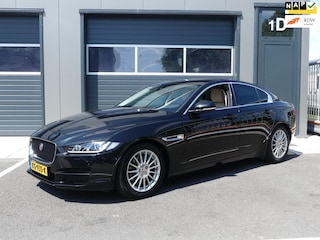 Jaguar XE XF 2.0 D Portfolio AUTOMAAT Leer Navi LMV PDC Camera Trekhaak NAP!