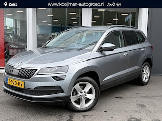 Skoda Karoq 1.0 TSI Style Business | Trekhaak | Achteruitrij camera | Apple Carplay/Android Auto | Airco Autom. | Voorstoelen verwarmd | Cruise control | Keyless Entry- Start | Parkeersensoren | Draadloze telefoonlader |