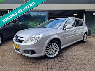 Opel Signum 2.2-16V Executive | AUTOMAAT | 2E EIGENAAR | PDC | LMV | LEDER | CRUISE | YOUNGTIMER |