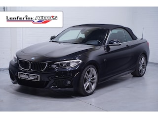 BMW 2-serie Cabrio 218d High Executive Leder Navi Camera Bi-Xenon PDC v+a Stoelverwarming