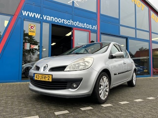 Renault Clio 1.2TCe 100pk Collection 5-Deurs Airco