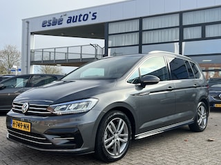 Volkswagen Touran 2.0 TDI Dsg Highline Business R R-line Navigatie Camera Acc Dab Led Carplay Sport Comfort Stoelen + Verwarming NL Auto BTW